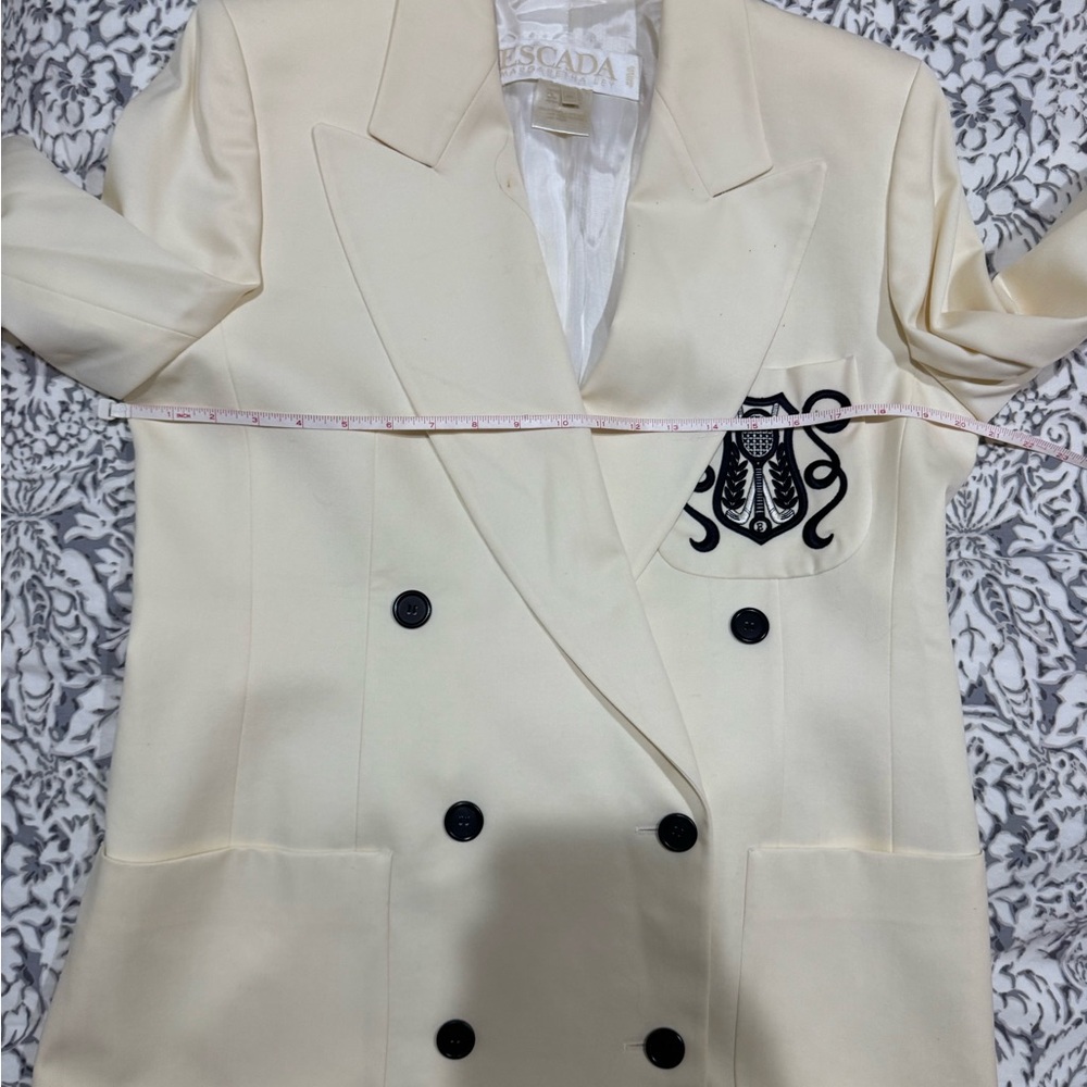 Vintage Escada Elegant wool Cream Double-Breasted Women's suit size 40/42German - Picture 4 of 16